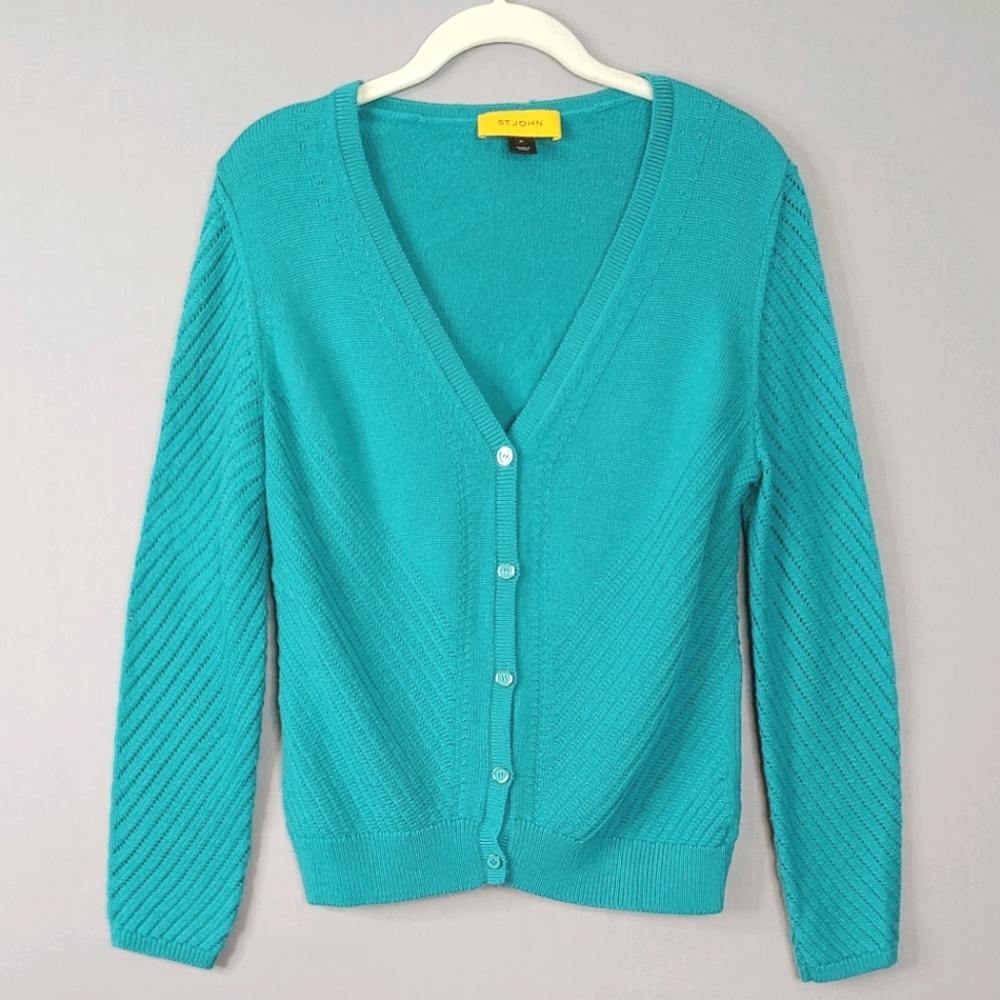 St. John 100% Wool Cardigan Gold Label